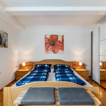 Apartment Saegegasse, Typ A Muenstertal